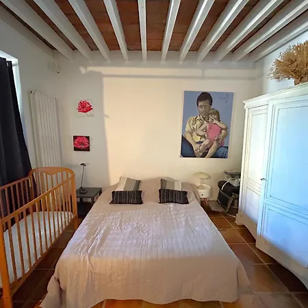 Apartment Proches Plages, Clim, 4 Pers. *